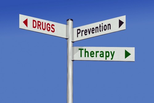 drugs-prevention-therapy-sign